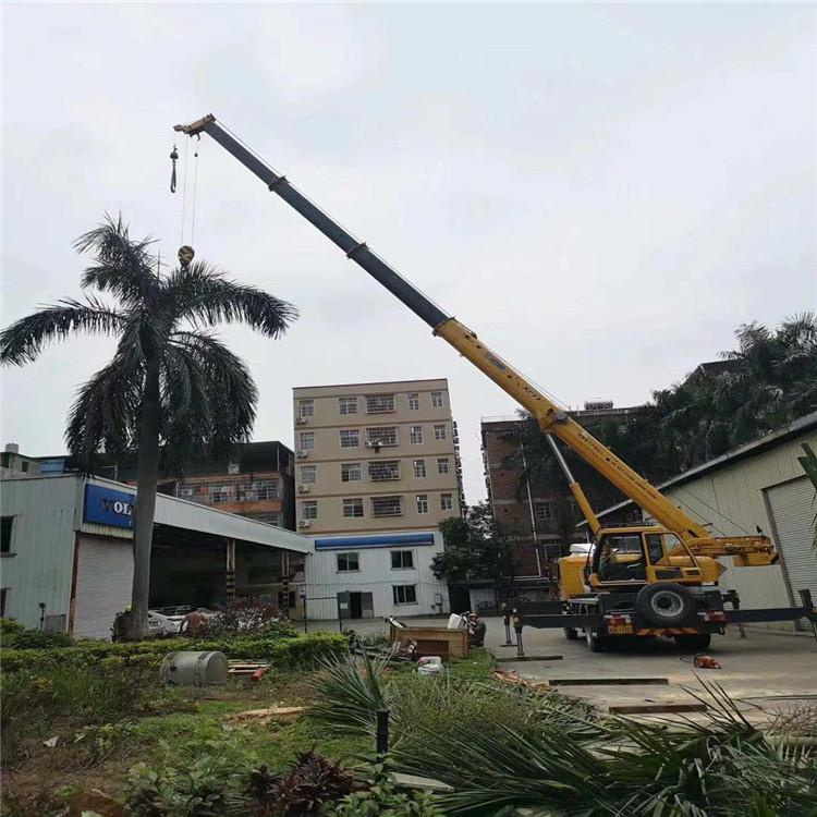 镇远12吨吊车出租一天的收费标准是什么