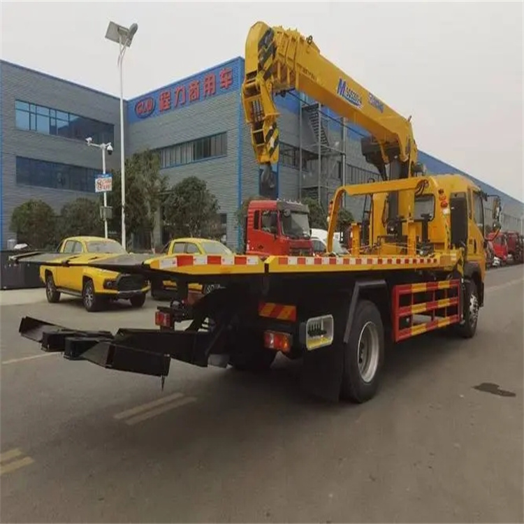 镇远附近小随车吊出租电话，轻松解决搬运烦恼