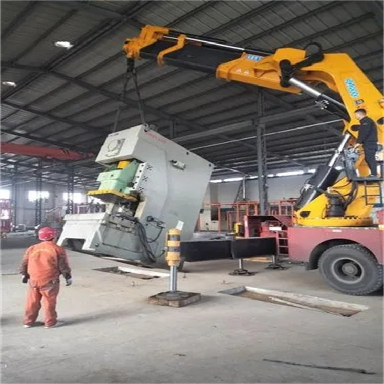 镇远80吨折臂吊车出租附近电话